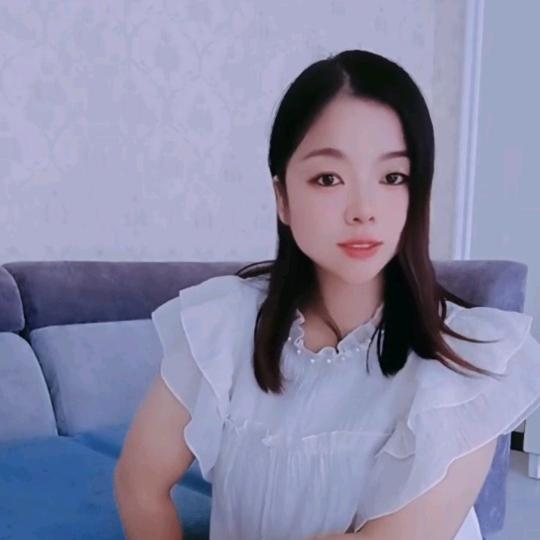 琪琪   。