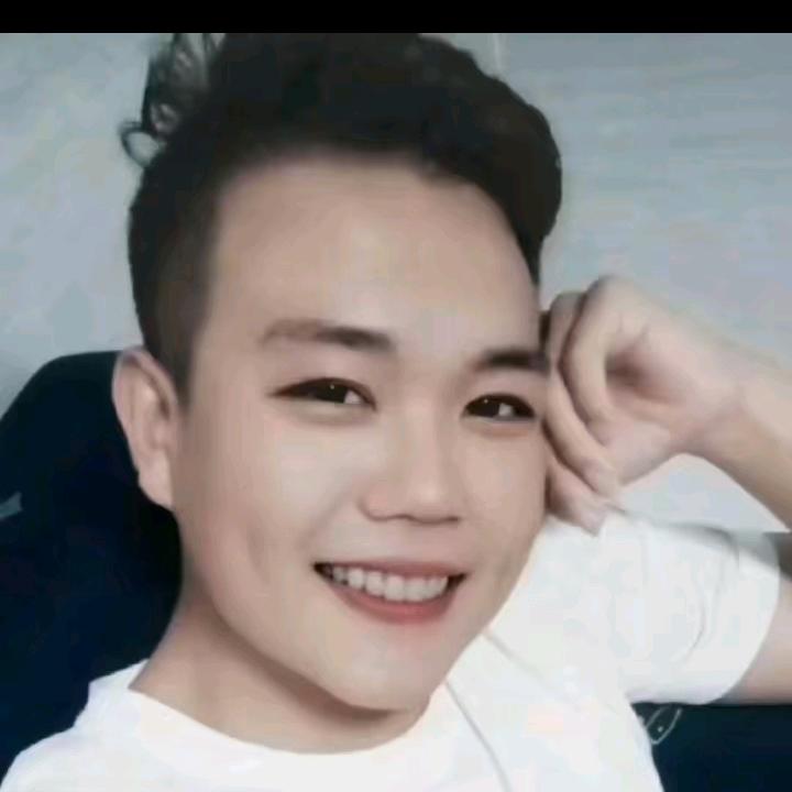 ღ᭄ꦿ冰嘉＋可乐( 🐷 )