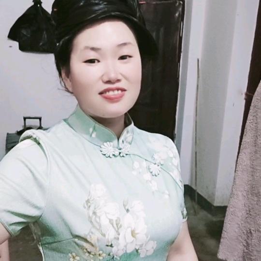 绽放