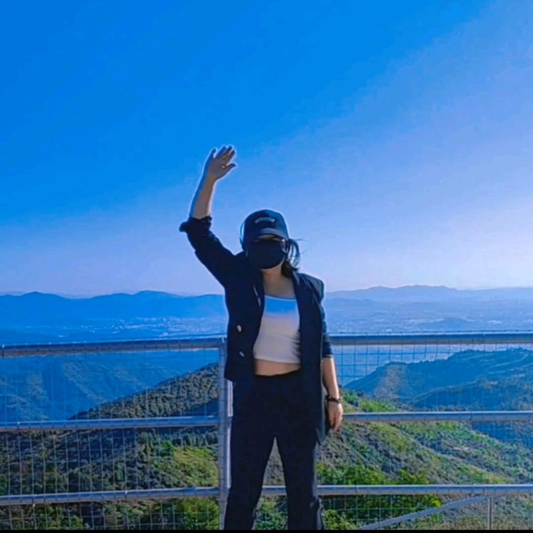 奕~~~
