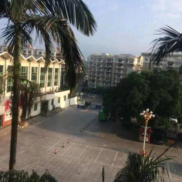 世上哪有多如意，万事只求半称心！