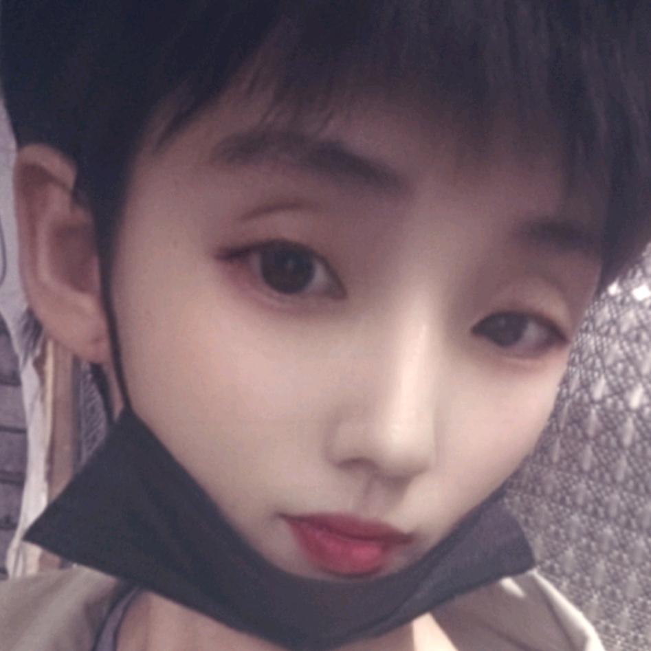 小露首播