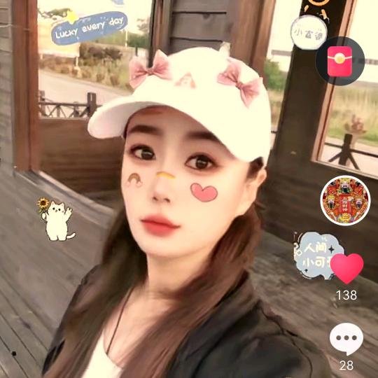 小霞
