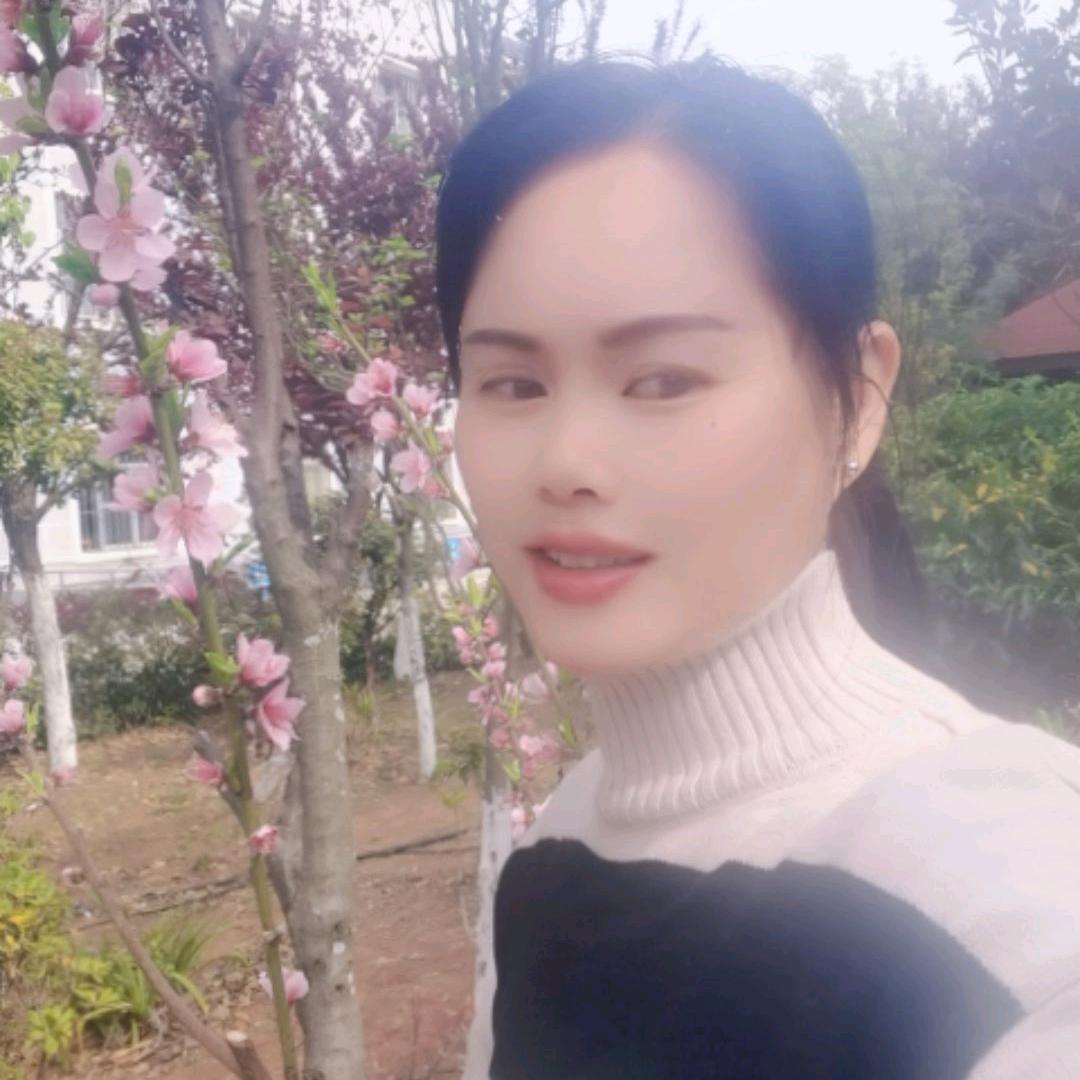 华华吖🌹