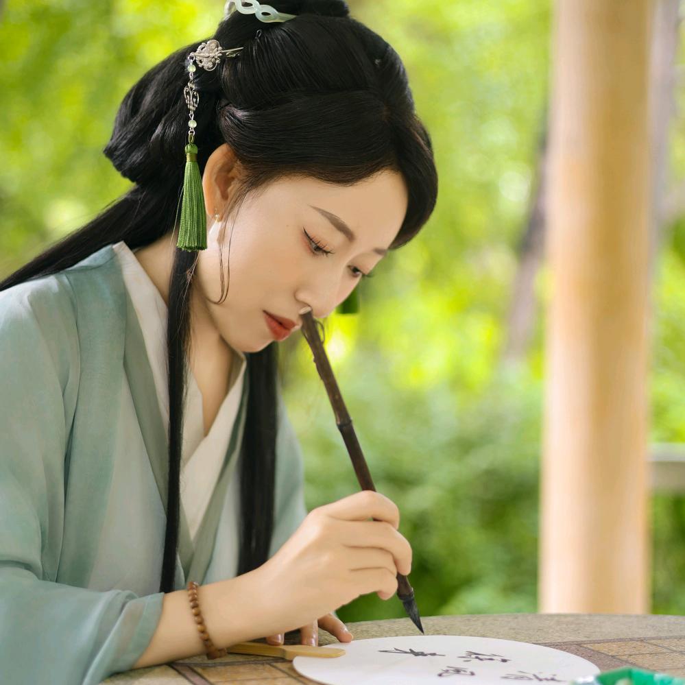小芳看世界