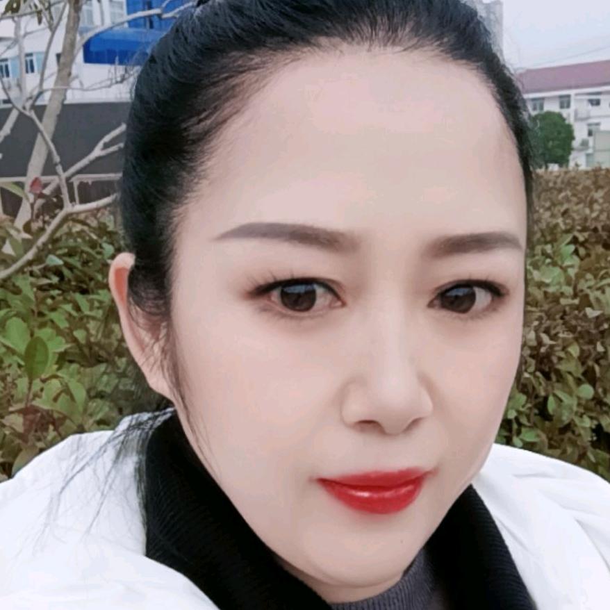 广元做窗帘的黄姐