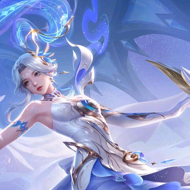 月光下的条乌梢蛇