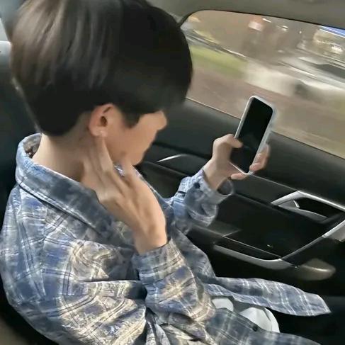 小x再也无依