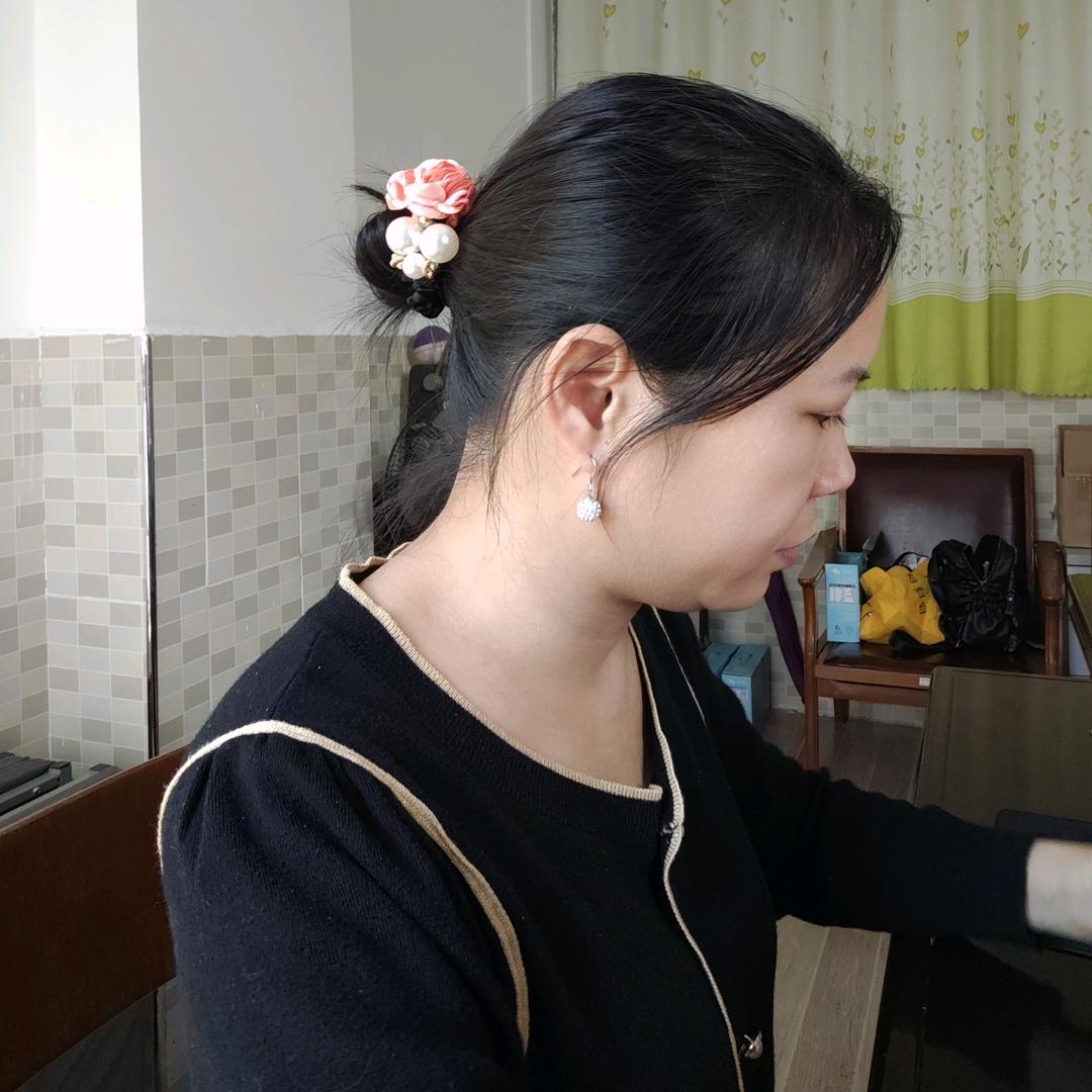 晓蕾同学