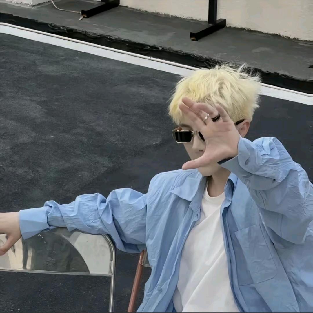 小王 （车神护航）