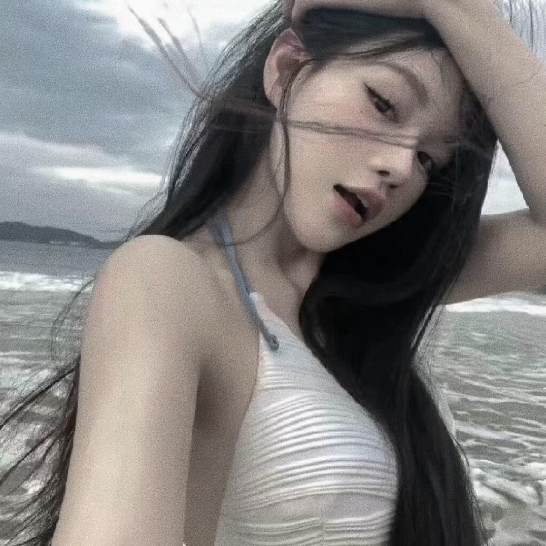 洁子.
