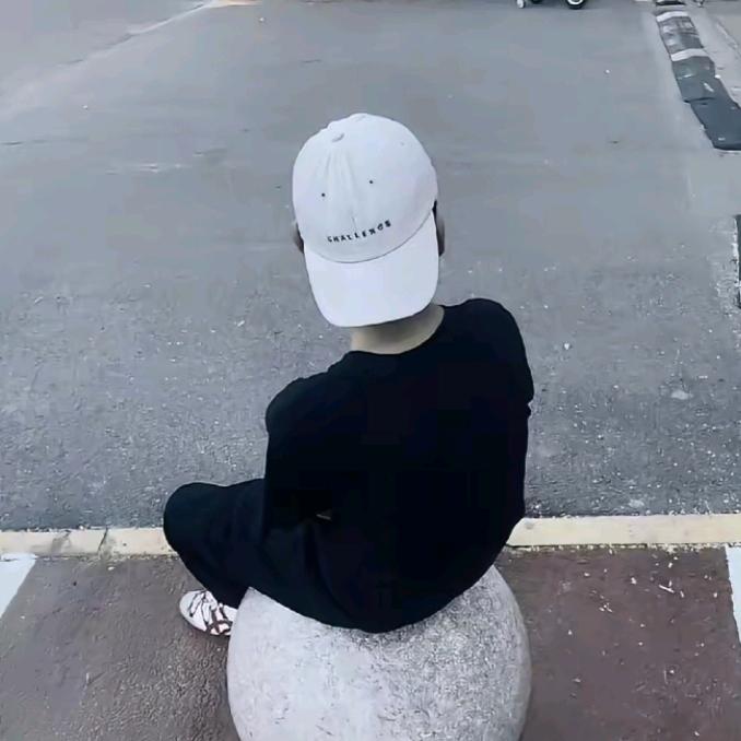 Q.