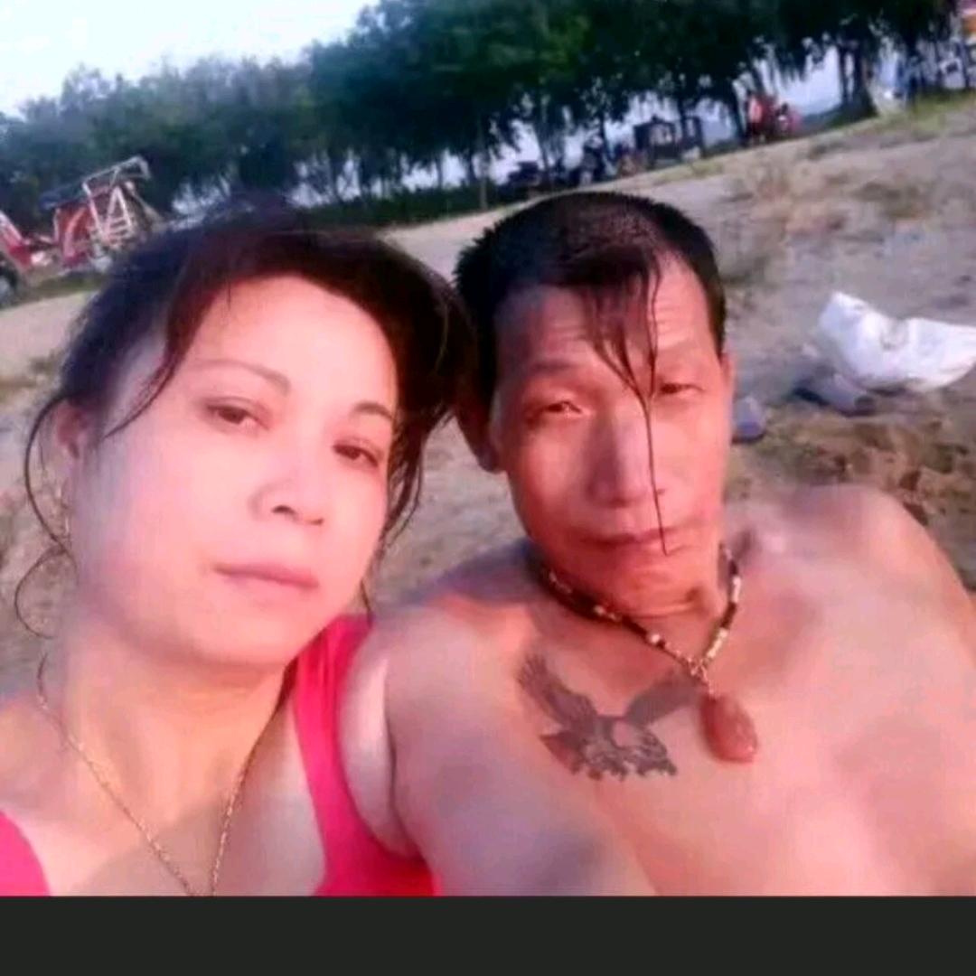 龍哥，美发店。