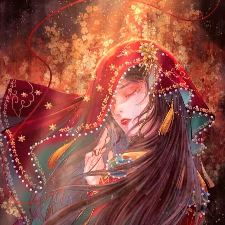 盭