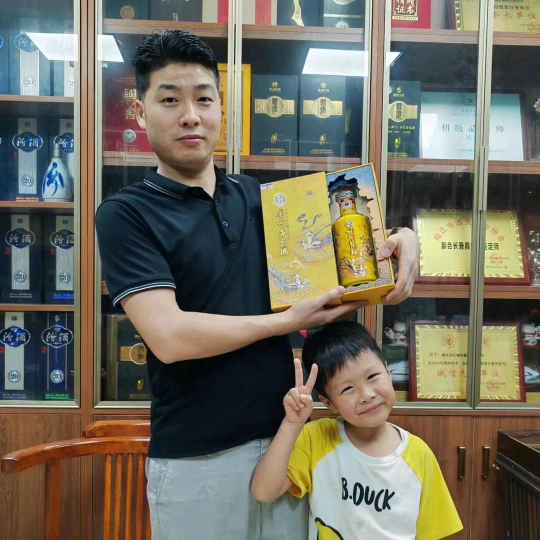 胡须哥收酒-专业酒类鉴定十三年