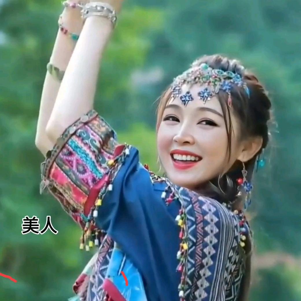 是依依吖