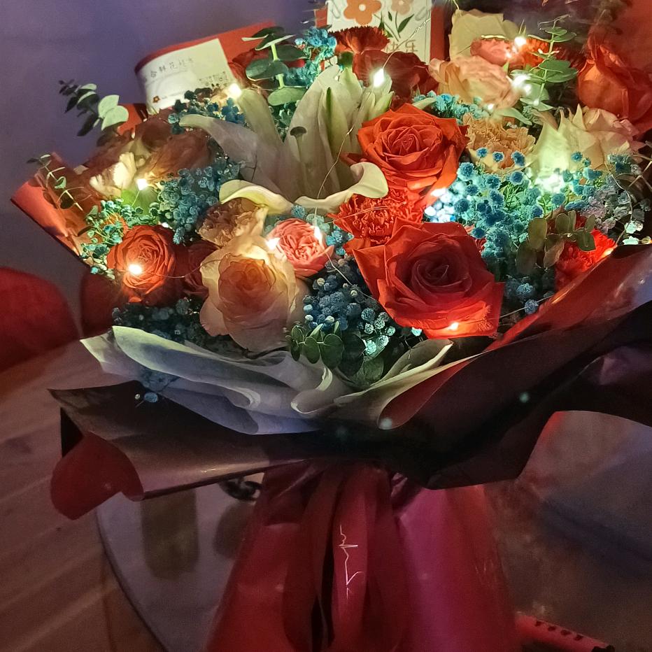 《带刺的黑玫瑰🌹🌹》