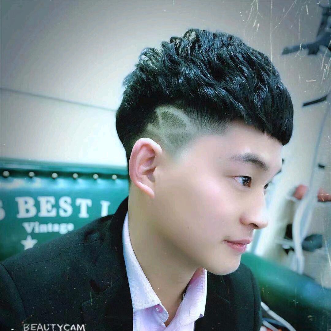 在下《鱼多多》