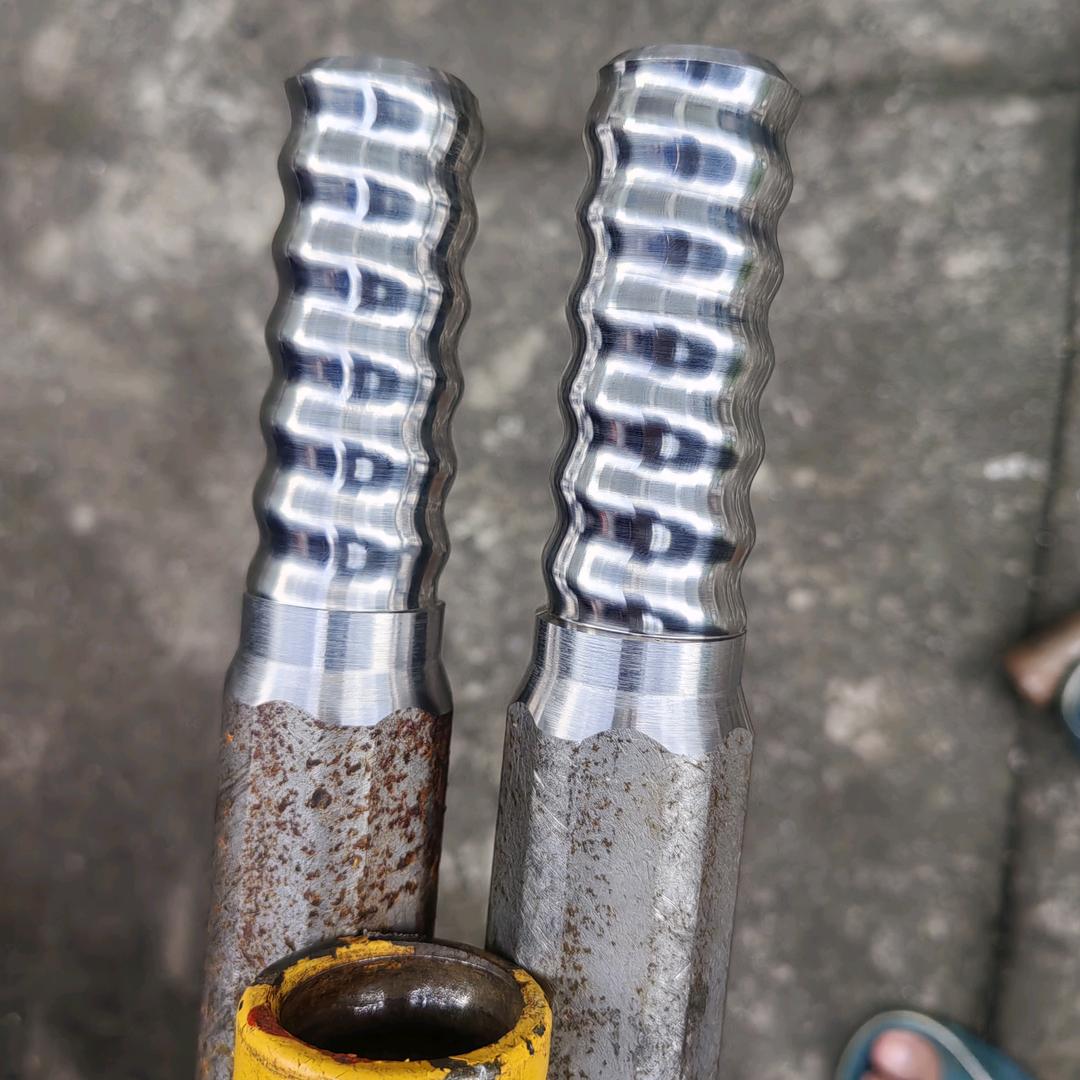 专业加工台车钻杆，回收各种钻头！