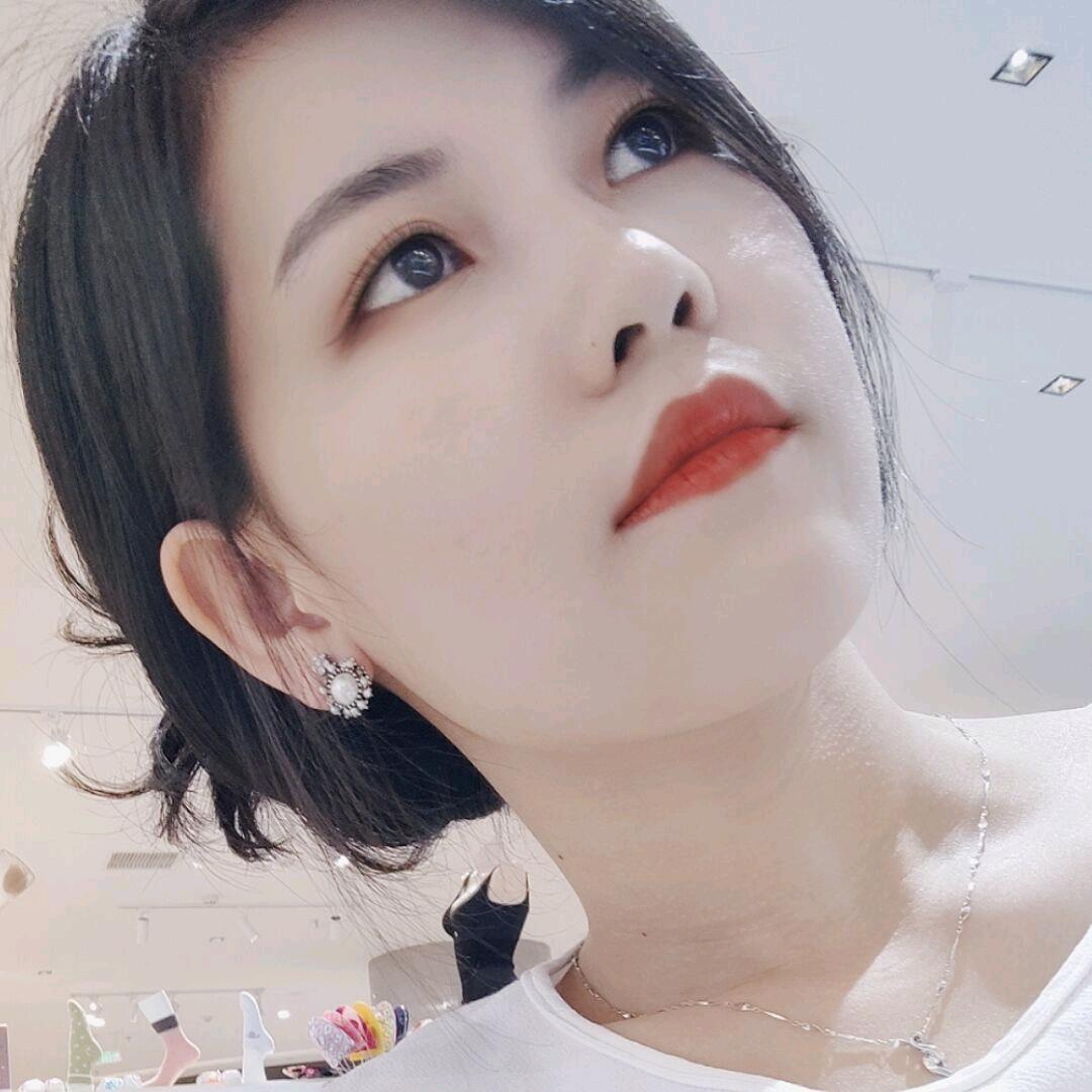 晓佳碧玉