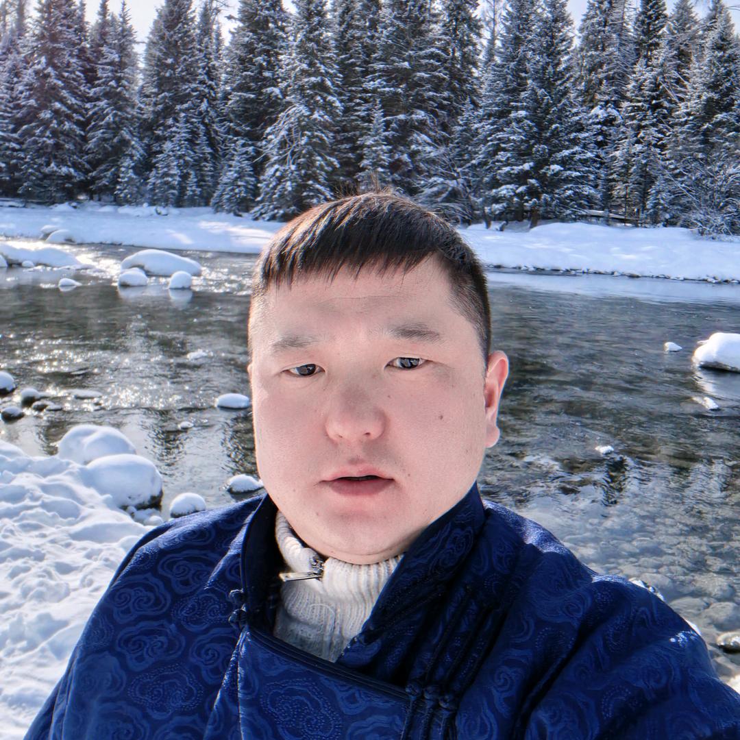 肃穆乃·文都斯