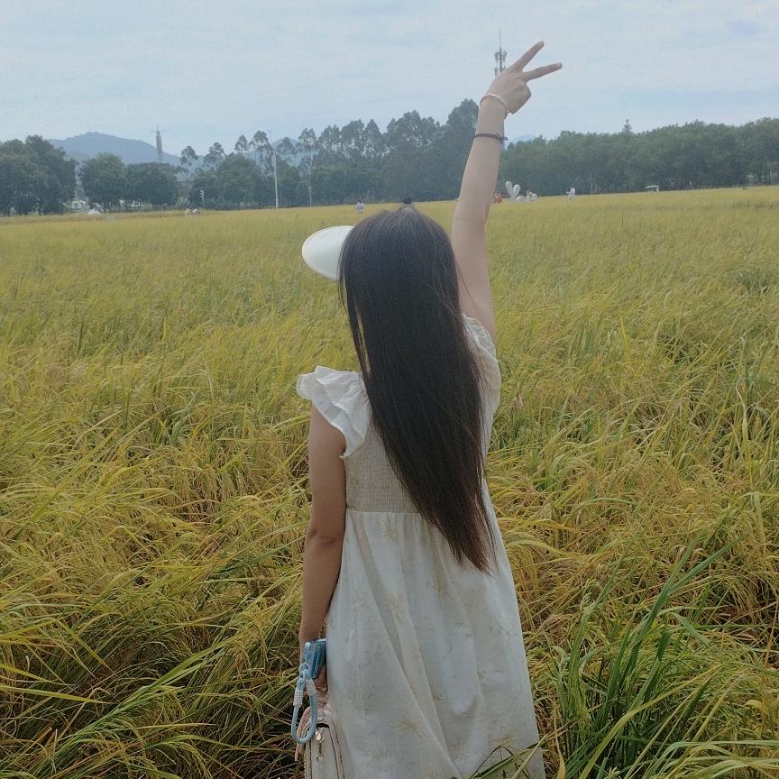 A甜柚（连赞拉黑）