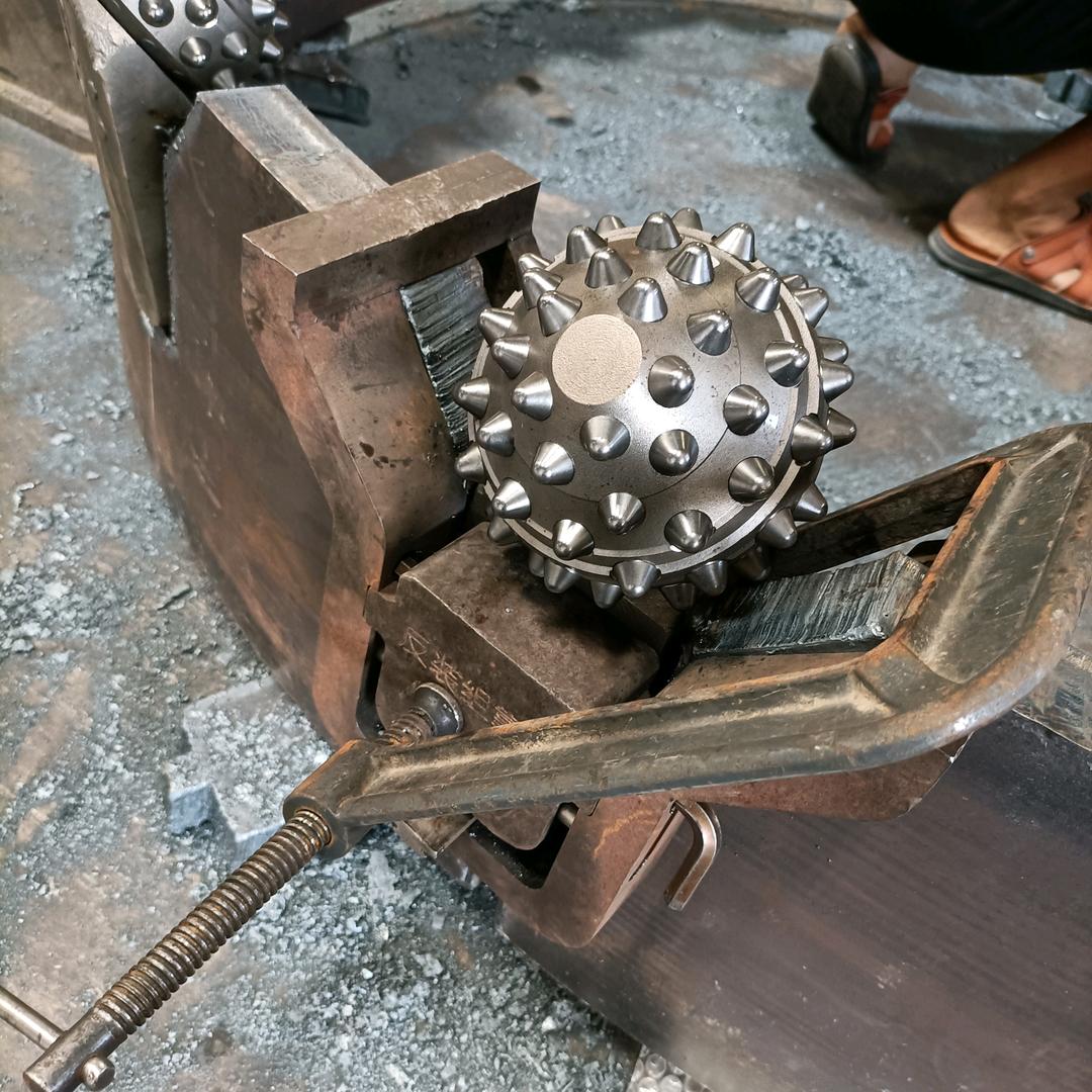 工地维修钻头小万