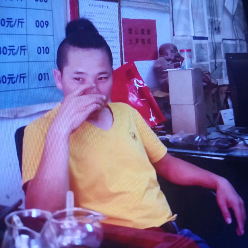 悠悠寸草心
