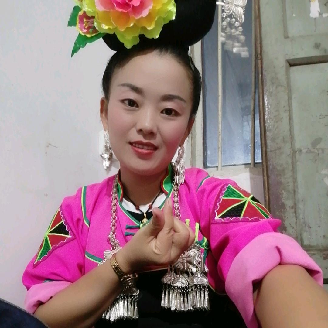 燕子｡◕‿◕｡