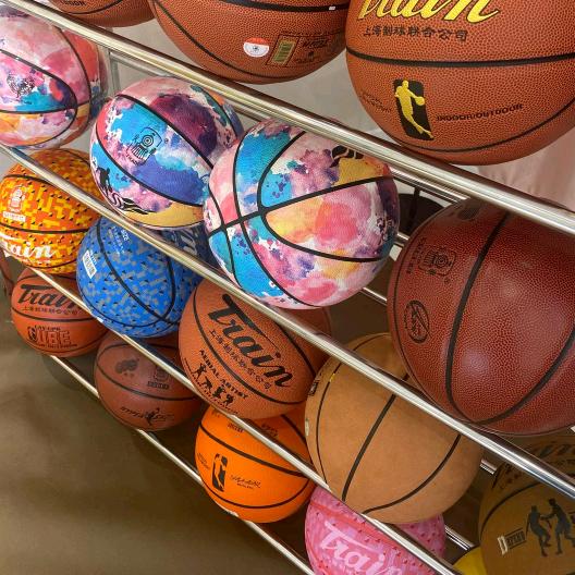 火车泰峰运动健身专卖店