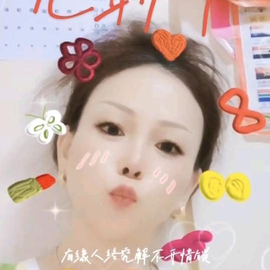 白色蜻蜓