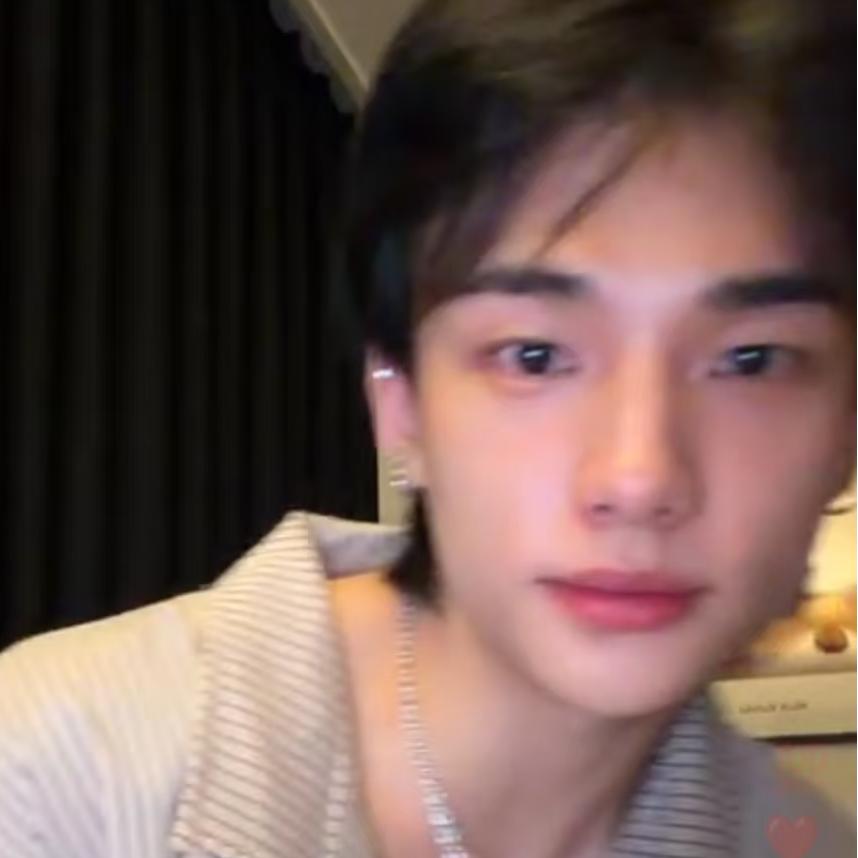 HyunJin3.20pm