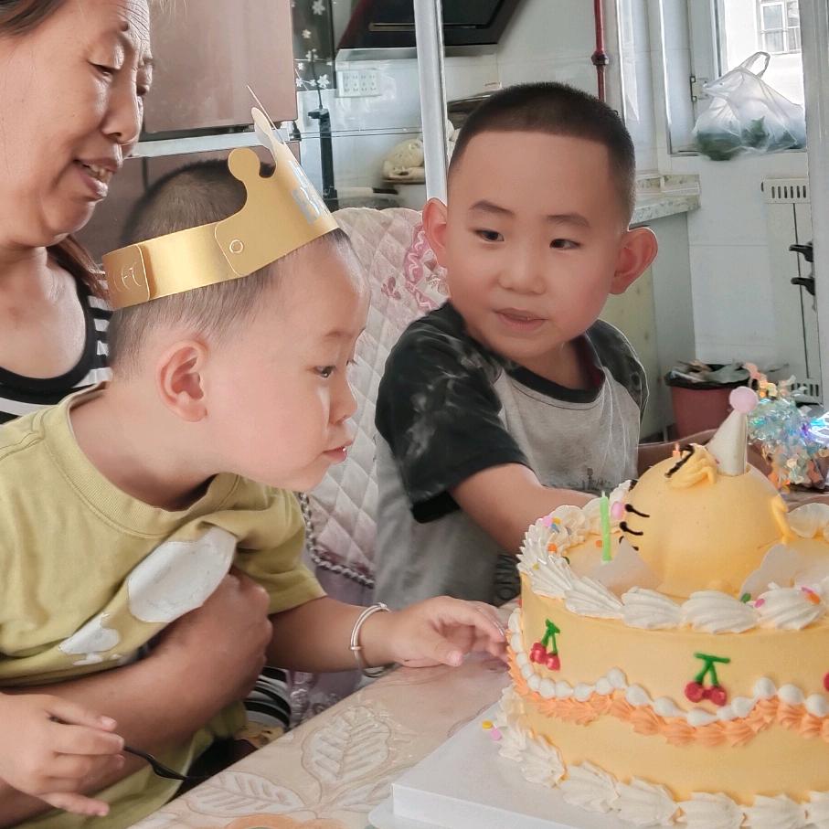 用户5323470573307四季风景如