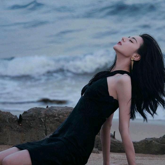 海风轻轻吹