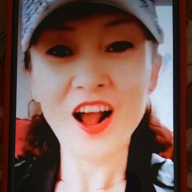 东北万人迷开心快乐姐