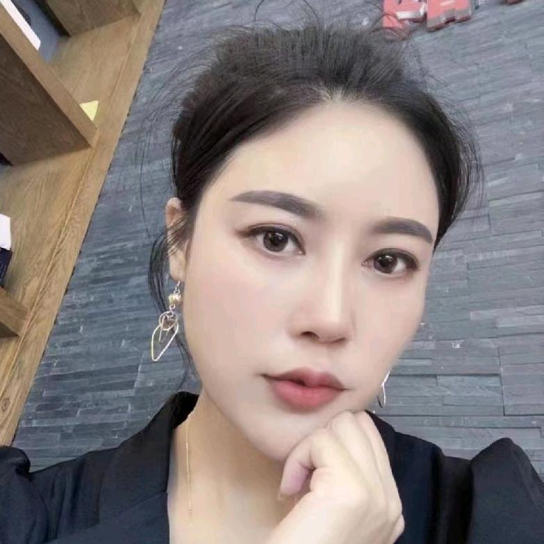 此女独y无二头像