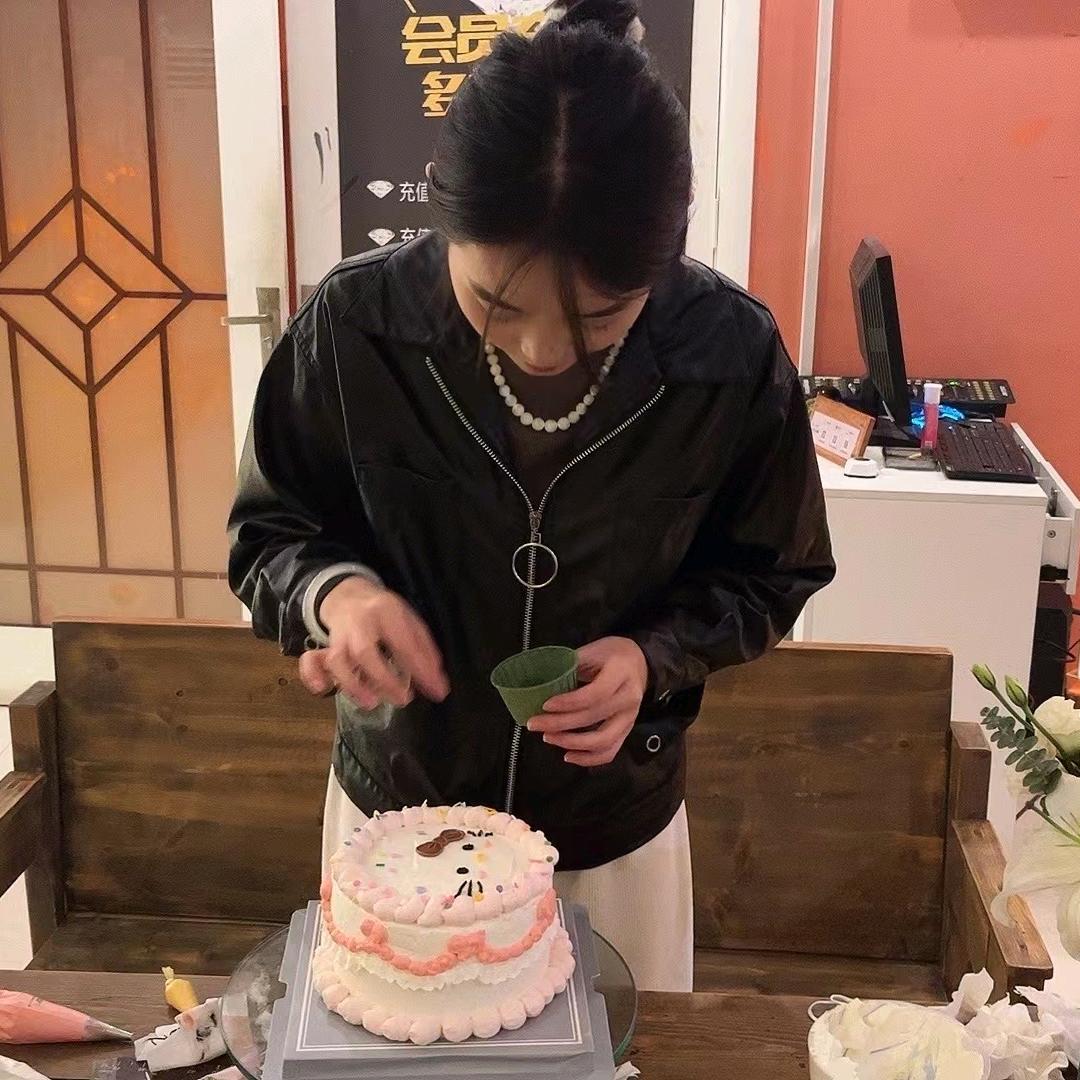 小程从早吃到晚