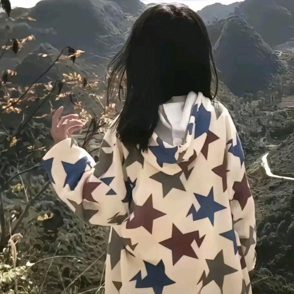 快乐的猫。
