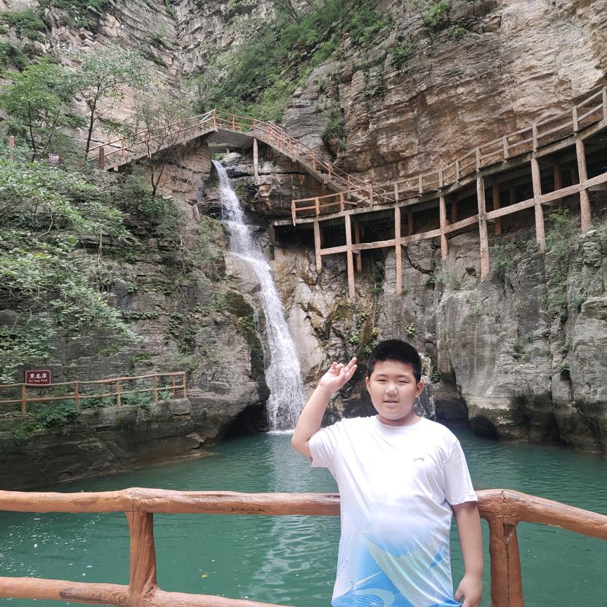 游山玩水的胖胖