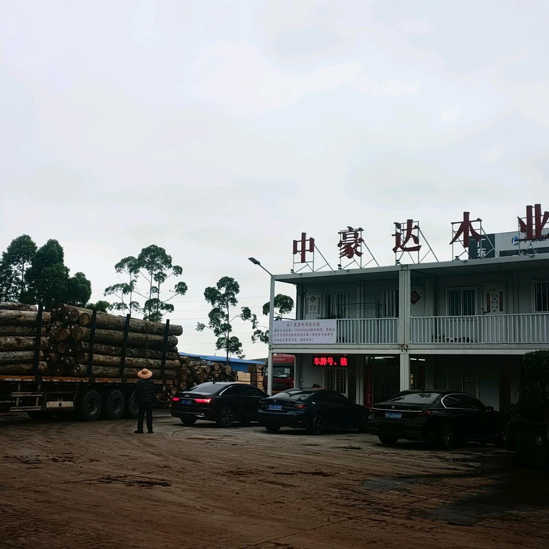 中豪达-海哥（建筑木材加工厂家）
