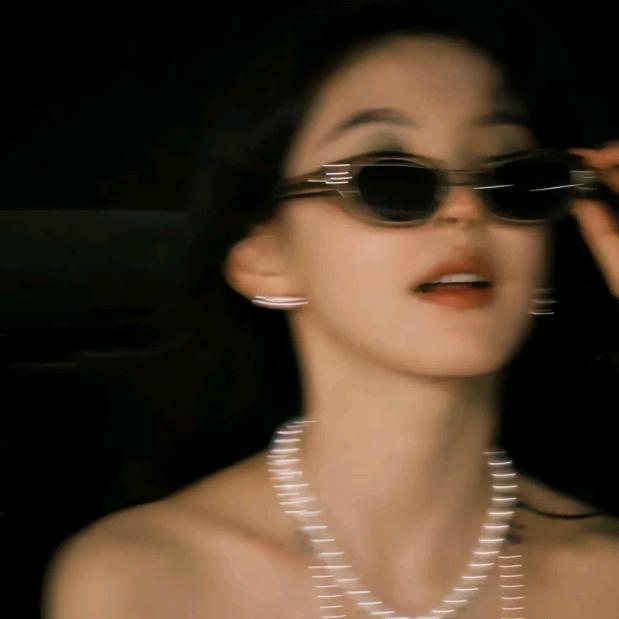 林染.