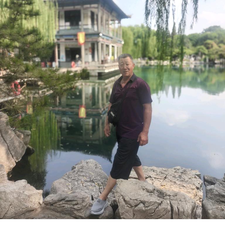 沂蒙山蜜桃哥