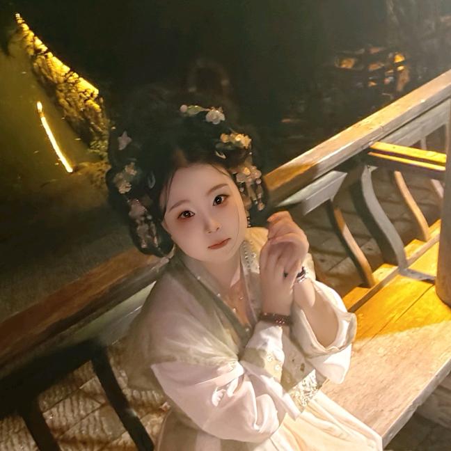 小姩姩吖
