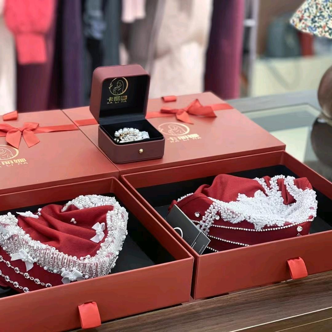 卡丽娜  韩集镇店