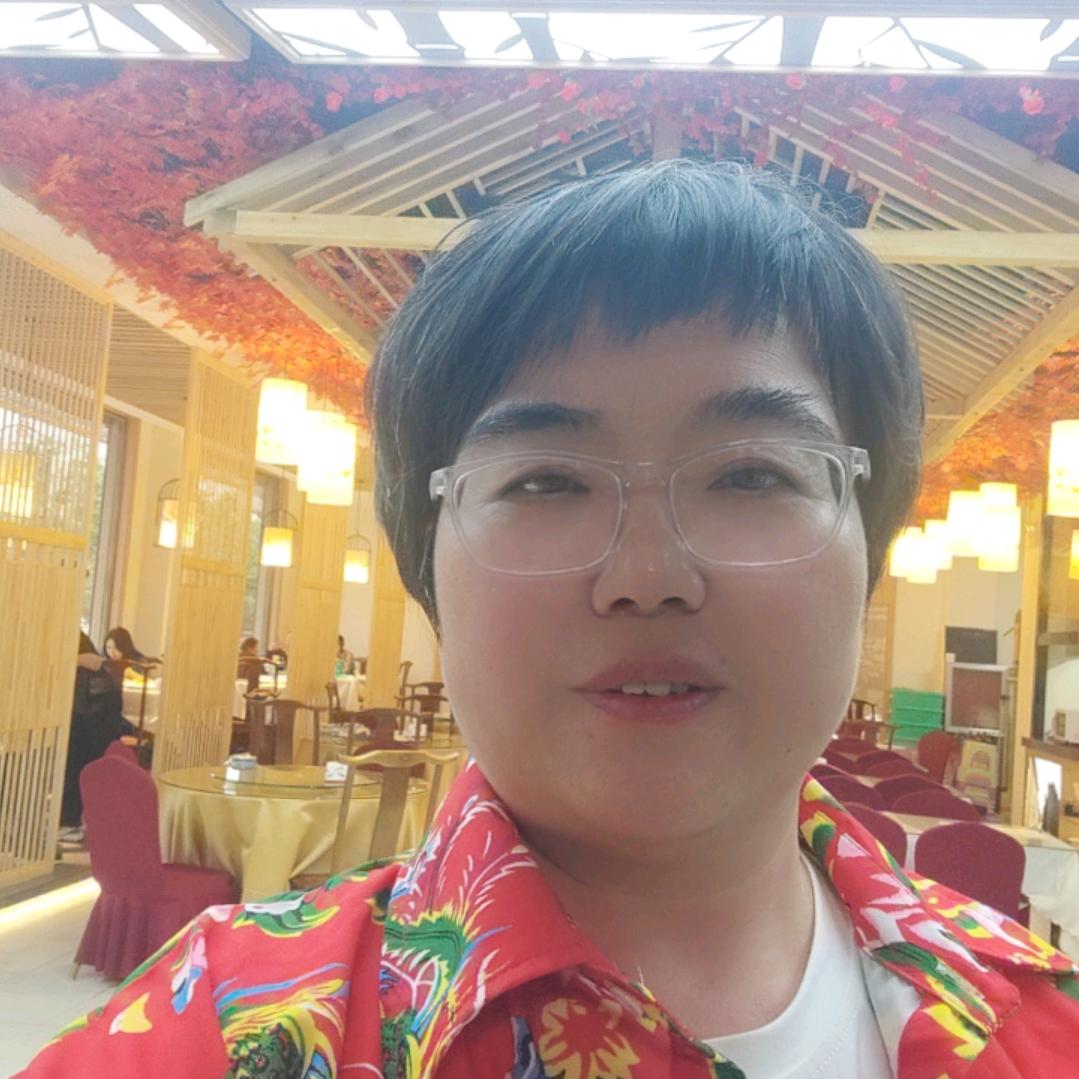 万荣吉府家宴李姐