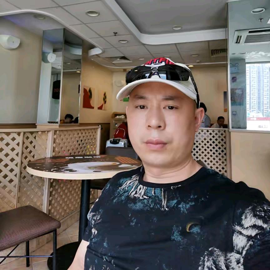 万源载得着新旧货市场
