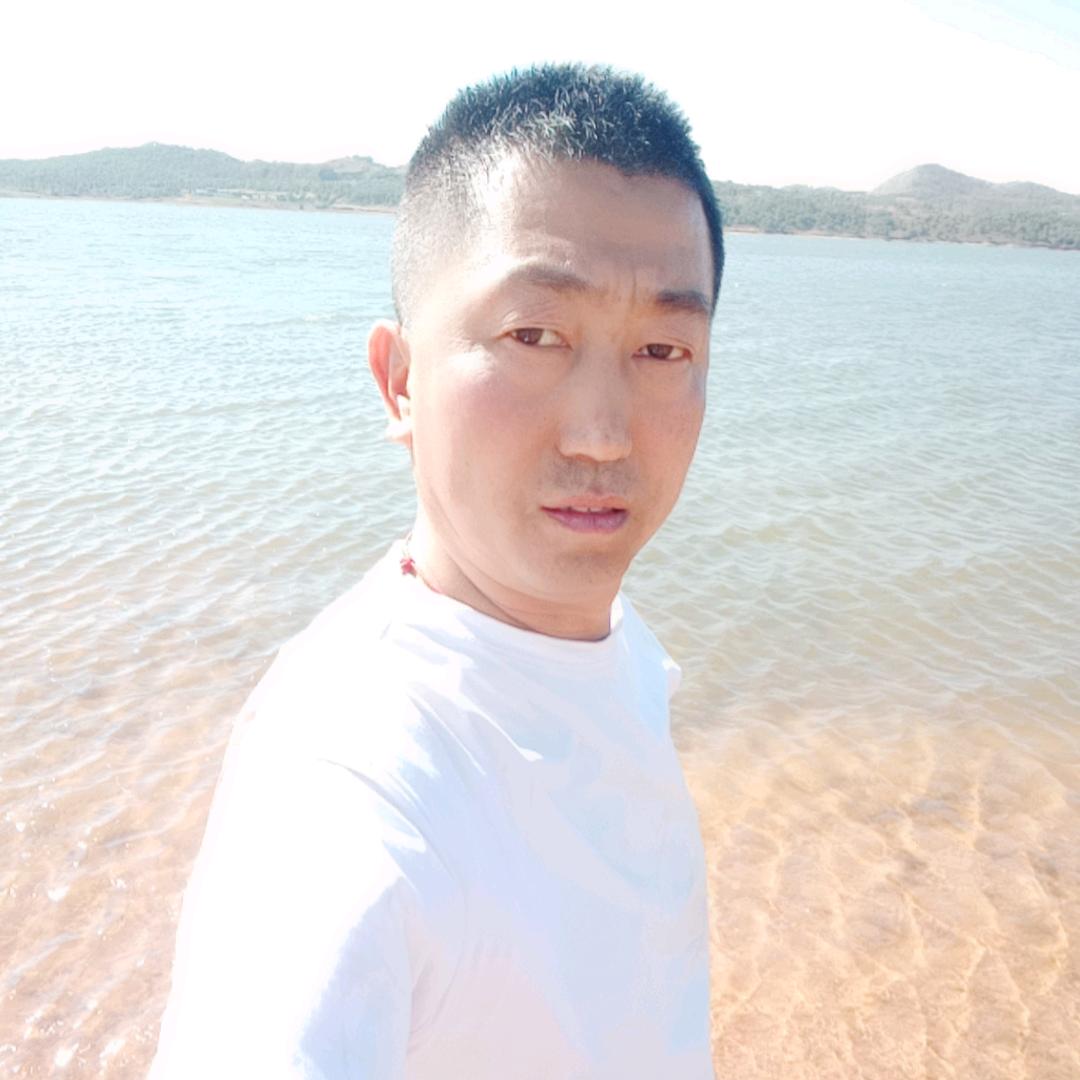 春长在文化传媒