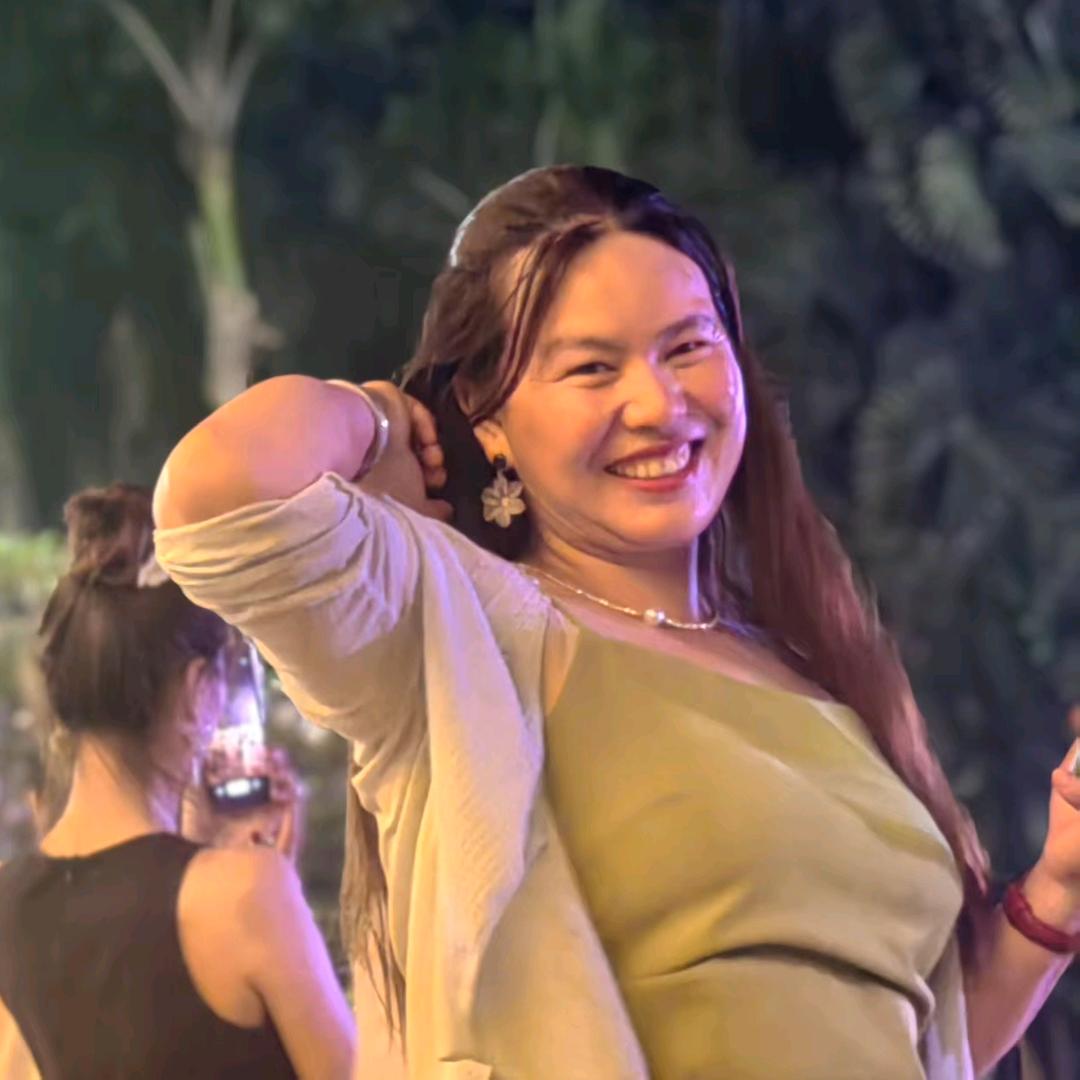 彝家阿妹（橱窗好物分享）