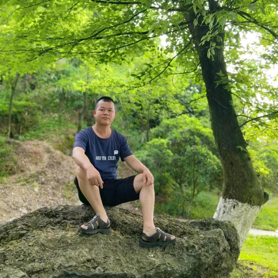 舒心三郎
