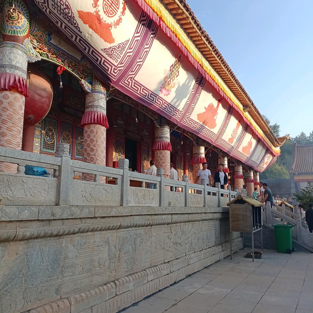 ＠(￣嘉-成￣)＠